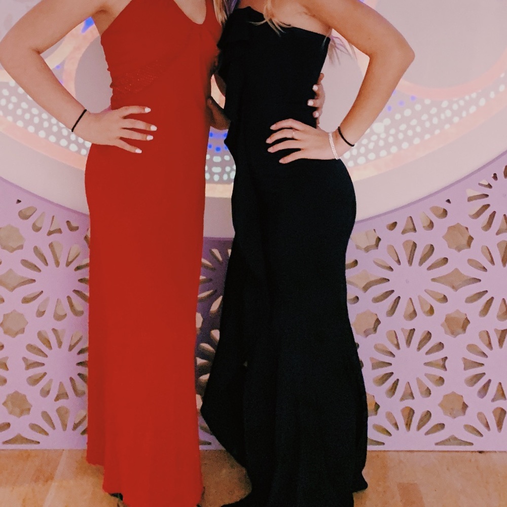 LULU’S PROM DRESS